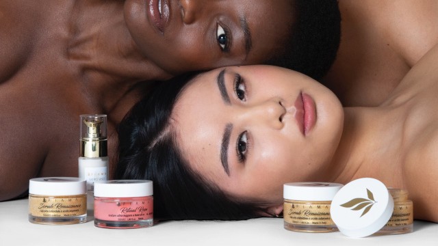Fiama Cosmesi Hero
